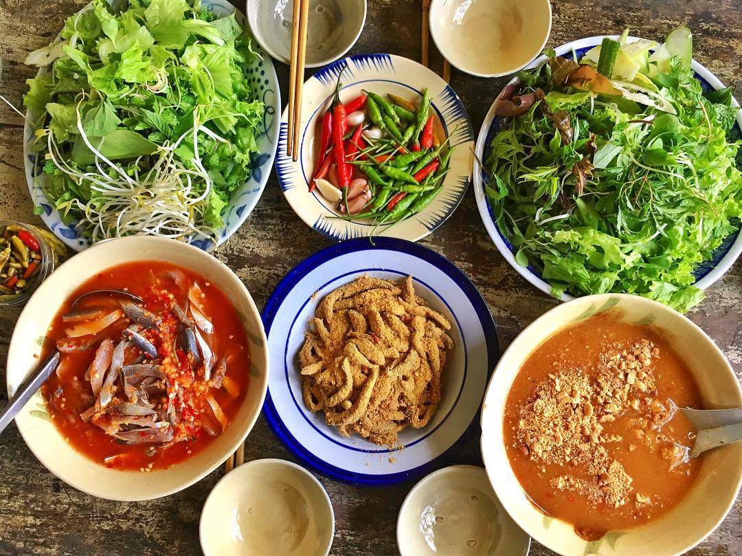 Phan Thiết Ăn Gì? Gợi Ý Những Món Đặc Sản Dễ Thưởng Thức Khi Đi Du Lịch